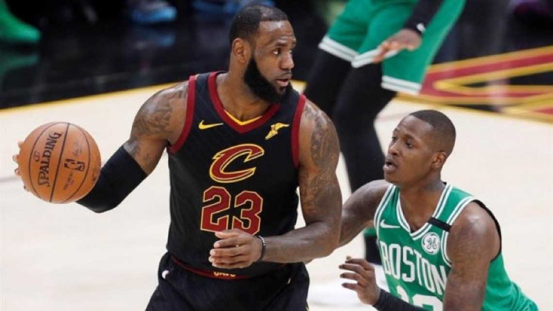 Cavaliers derrota a Celtics; igualan 2-2 la serie final del Este de NBA