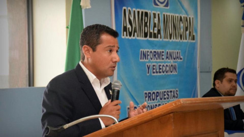 Acción Nacional trabaja en la restauración  de la unidad