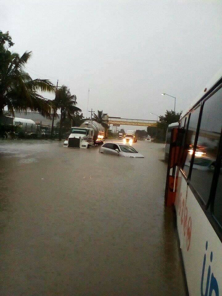 Lluvias generan caos en el sur de Tamaulipas