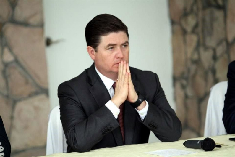 Ingresan a Penal de Topo Chico funcionarios de Medina 