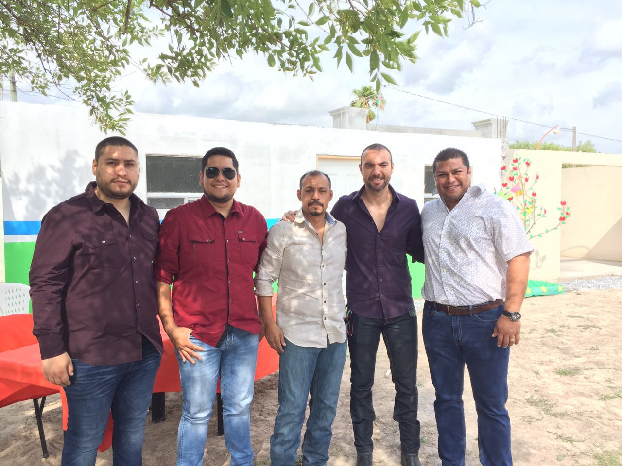 Entregan camaleones cocina comedor a escuela rural