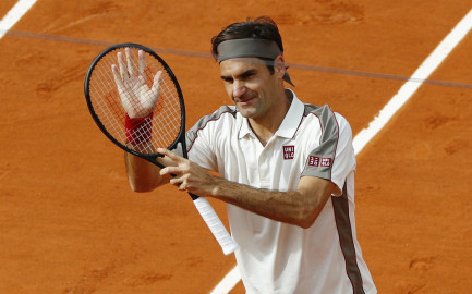 Roger Federer alcanza la tercera ronda del Roland Garros 