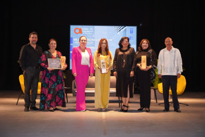 Encabeza alcaldesa Carmen Lilia Canturosas actividades por el día del arquitecto 