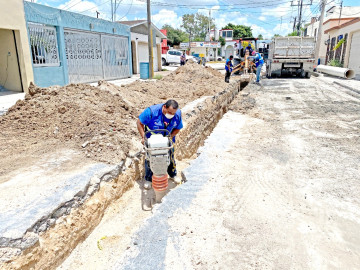 Proyecta COMAPA rehabilitación de drenaje en Las Fuentes Secc. Lomas