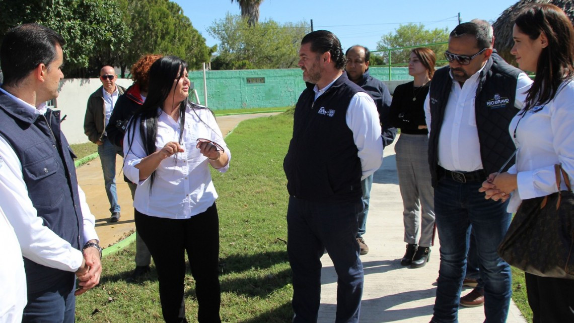 Secretario de Turismo del Estado visita las instalaciones del DIF Río Bravo