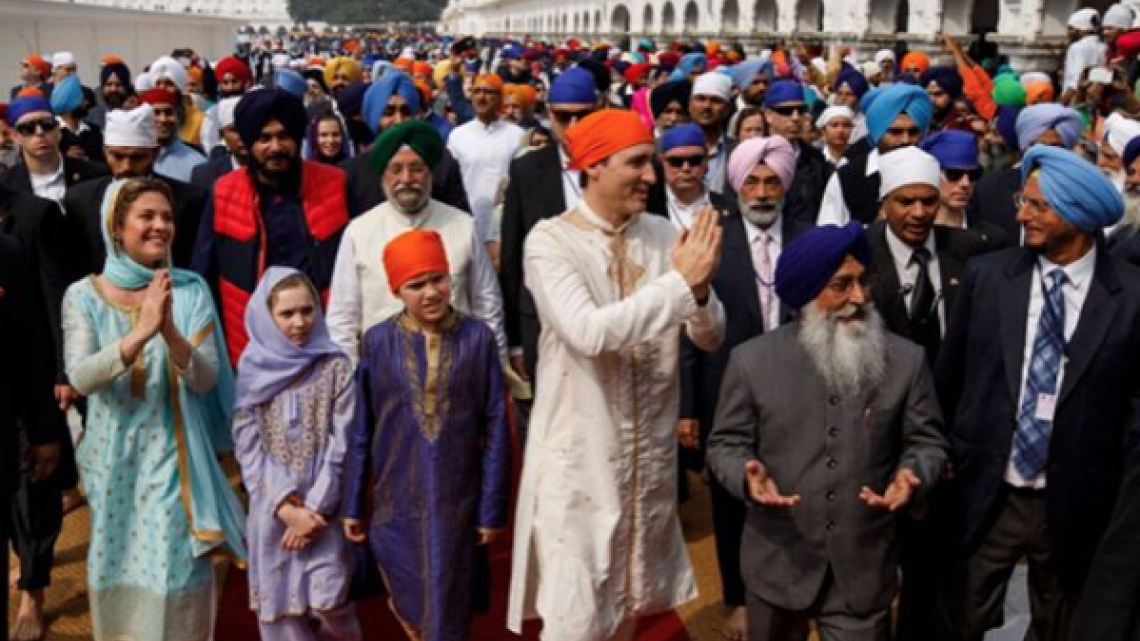 Se mofan  Justin Trudeau durante visita a la India