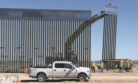 Otorga EU contrato para construcción de un tramo de muro fronterizo en Laredo,TX