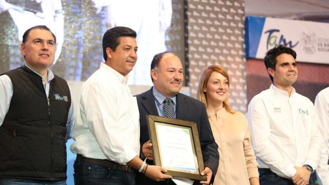Entregan Premio Estatal del Deporte 2017