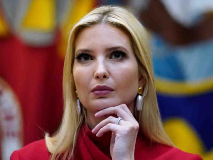Ivanka Trump rompe aislamiento al viajar en fiestas de Pascua