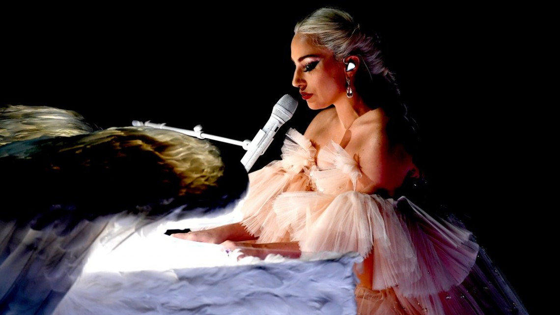 Así lució Lady Gaga en los Grammys