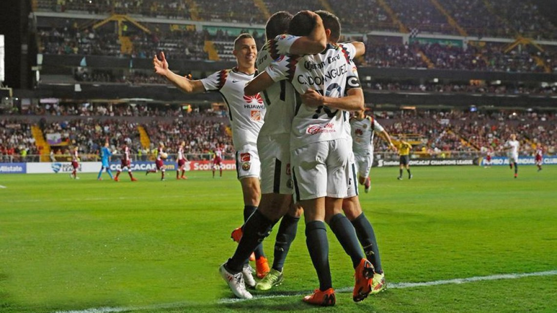 América golea a Saprissa en 'Concachampions'