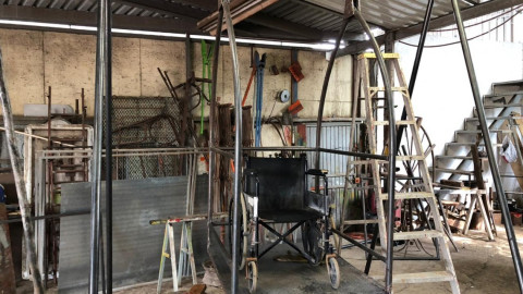 Preparan juegos infantiles para niños con capacidades diferentes