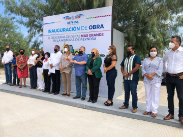 Entregan más obras de pavimentación