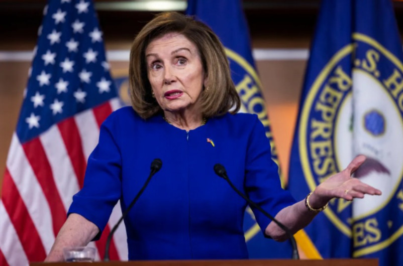 Nancy Pelosi da positivo a COVID-19