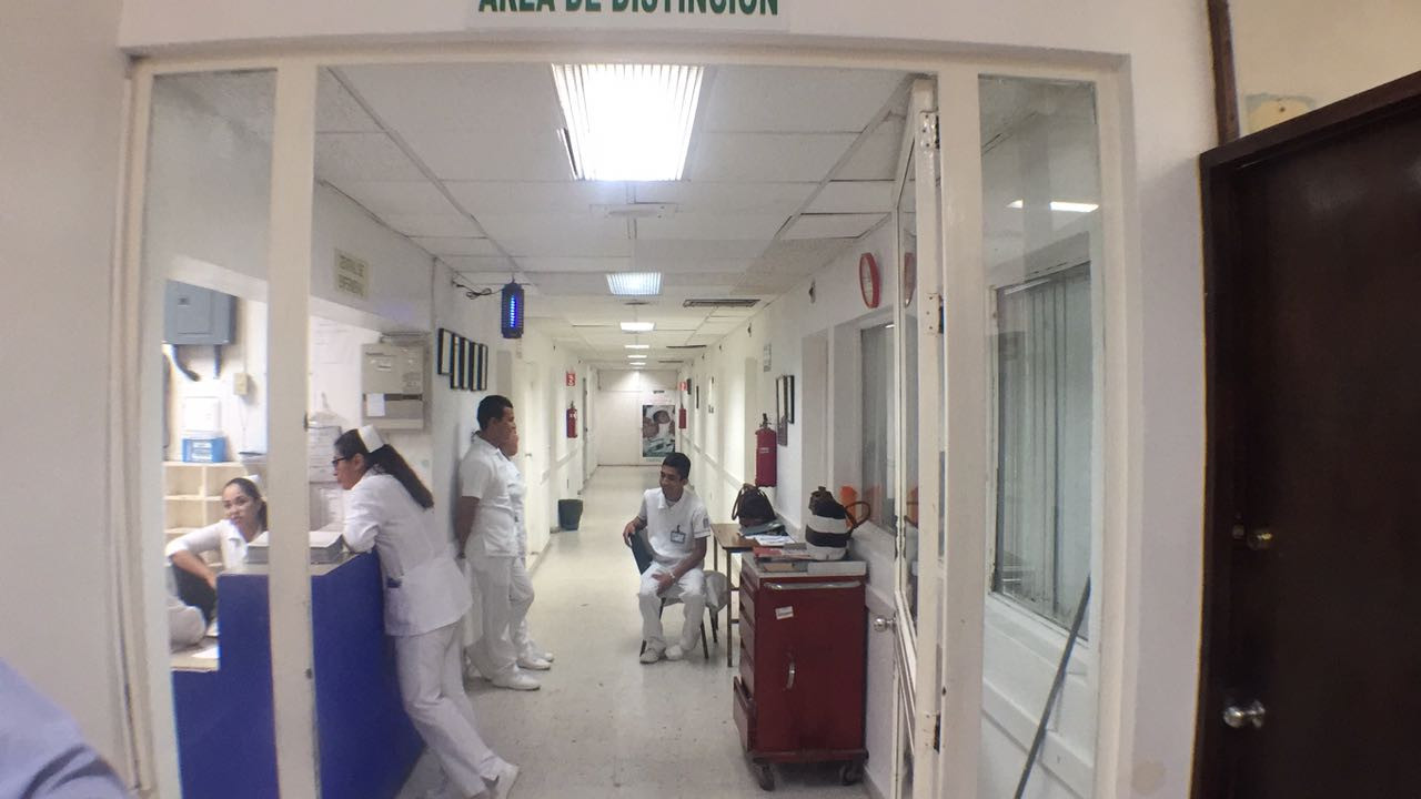 Dan manita de gato a quirófano de hospital civil de Madero