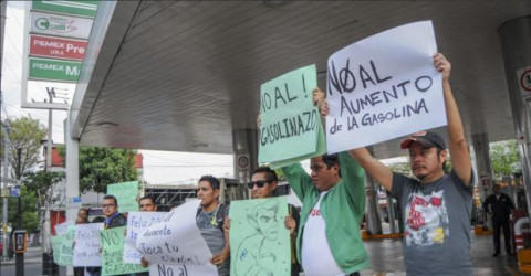 Interpone abogado segundo amparo en contra del gasolinazo