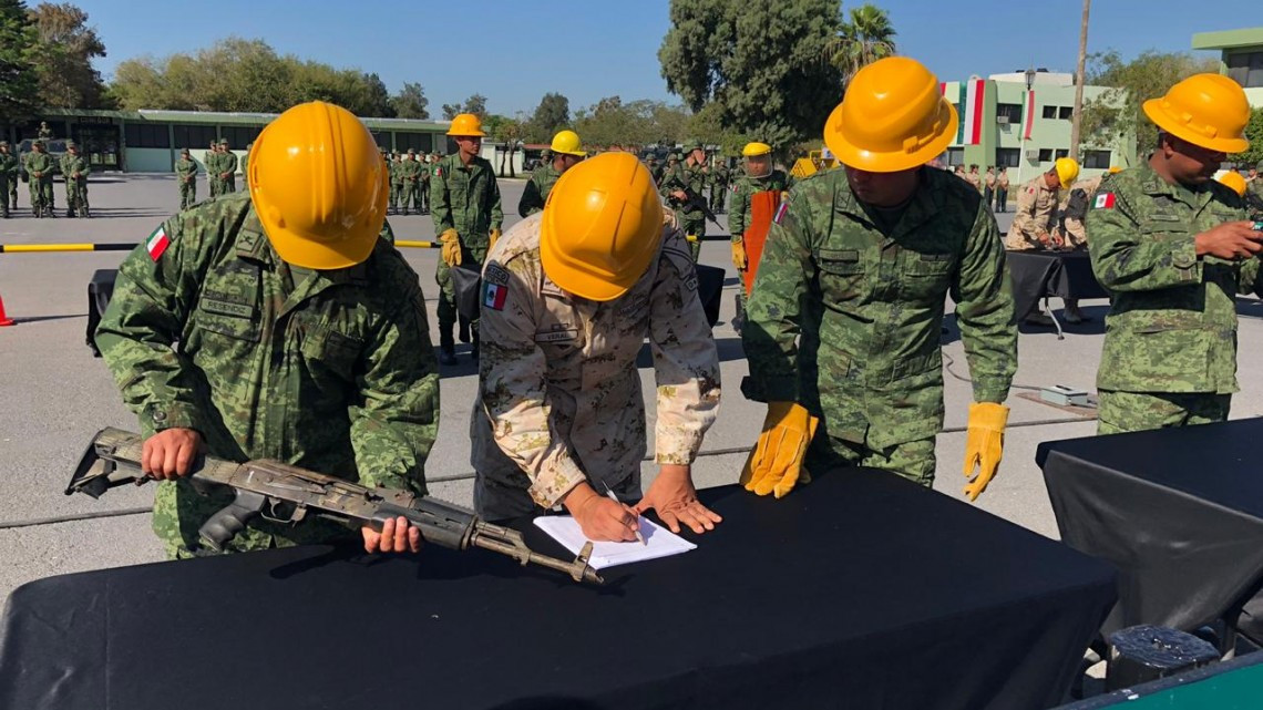 Destruyen más de mil unidades de armamento asegurado