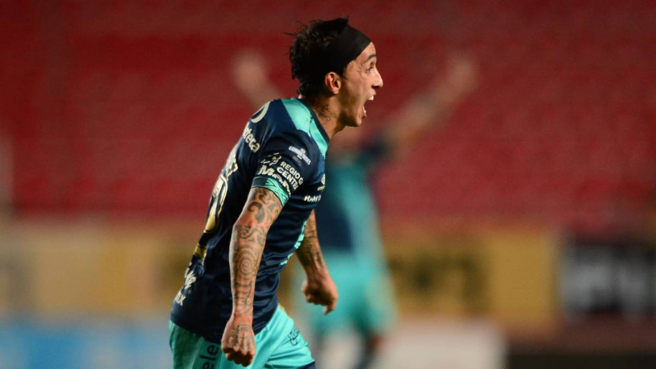 Necaxa hasta el fondo de la tabla