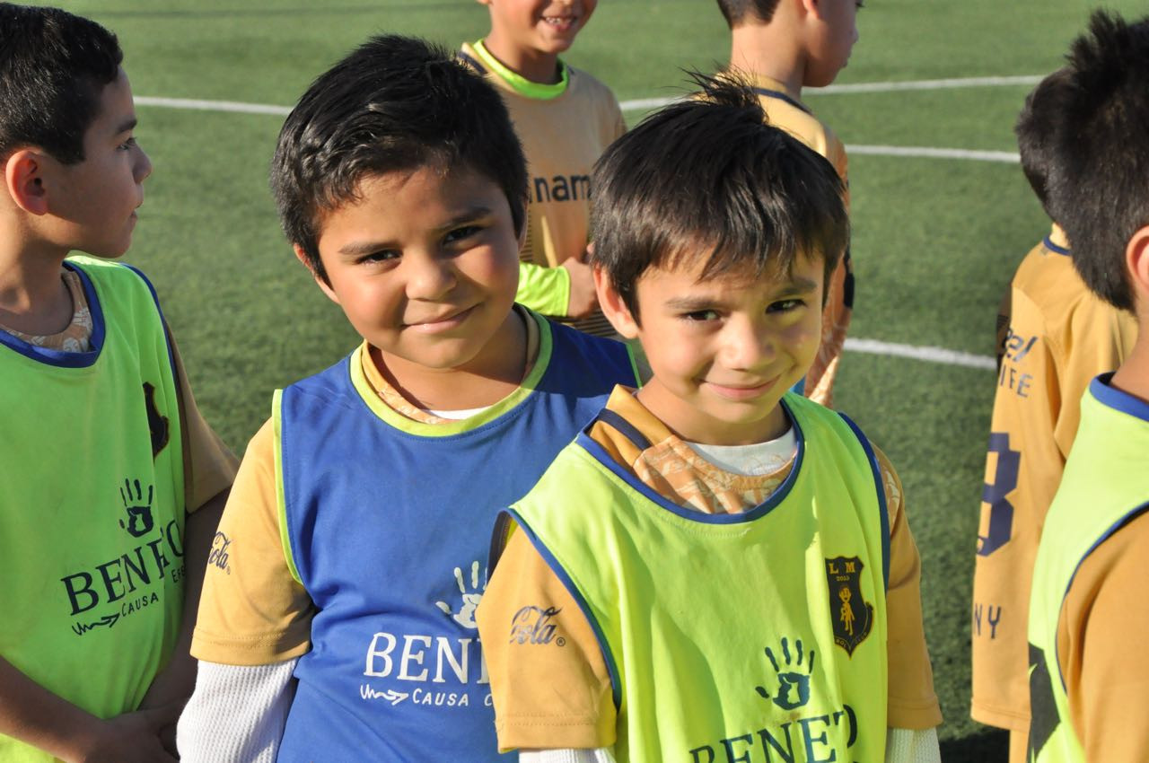 Arranca torneo de futbol de parques de Bienestar