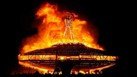 Fallece Larry Harvey, fundador del festival “Burning Man”