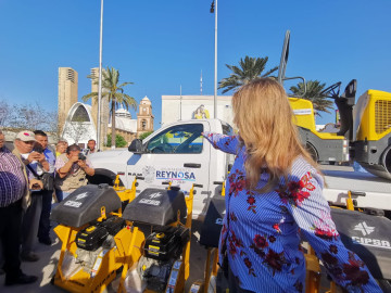 Entrega Ayuntamiento, equipo de trabajo y maquinaria a dependencias municipales