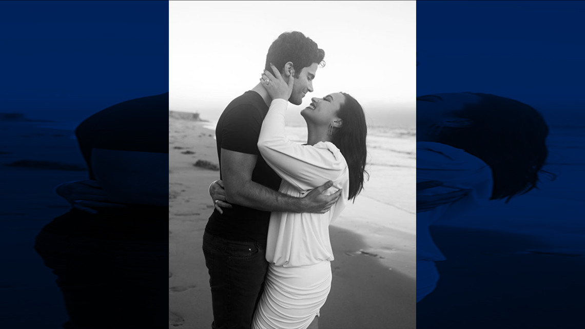 Demi Lovato y Max Ehrich anuncian su compromiso