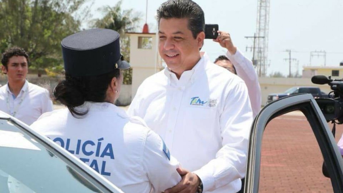 Entrega Gobernador de Tamaulipas 10 patrullas para la policía de proximidad