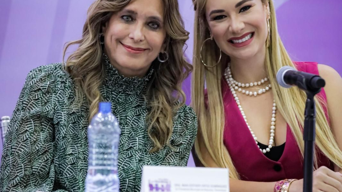 Rindió protesta Maki Ortiz como Coordinadora Estatal del movimiento Por Ella Por Todas