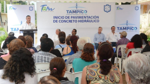 Pone en marcha Chucho Nader una nueva obra de pavimentación 