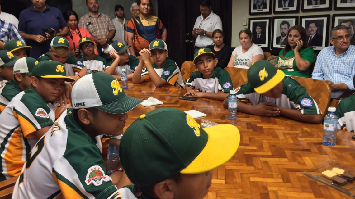 Reciben apoyo peloteritos de Matamoros