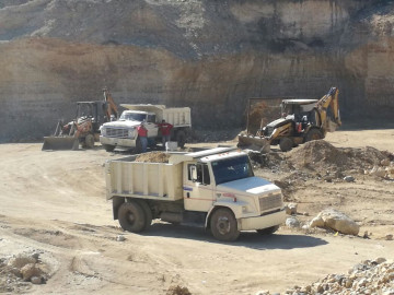 Municipios no deben otorgar licitaciones  a bancos de materiales ilegales