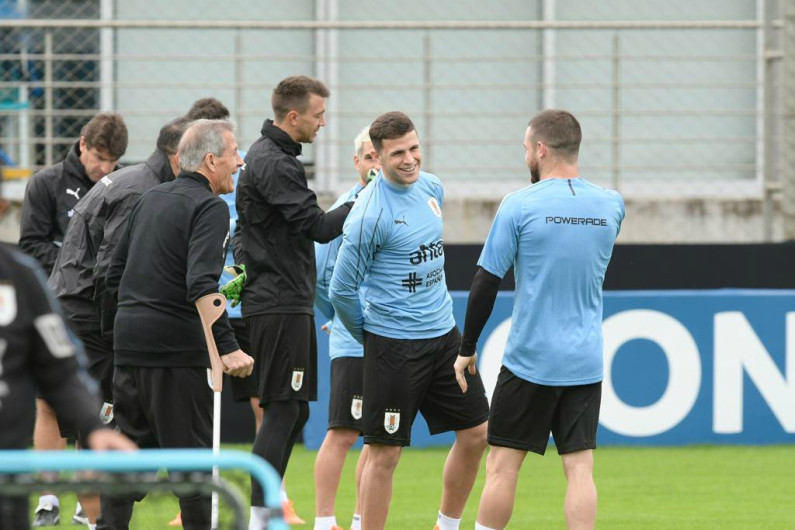 Uruguay va por segundo triunfo ante Japón en Copa América