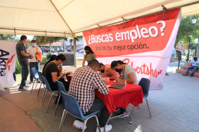 Ofrecen más de 700 vacantes en Empleo en Tu Colonia en la Plaza Hidalgo 