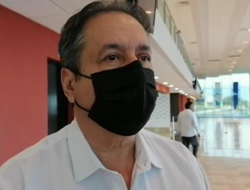 Regreso a las aulas no será pronto: Mario Gómez Monroy 