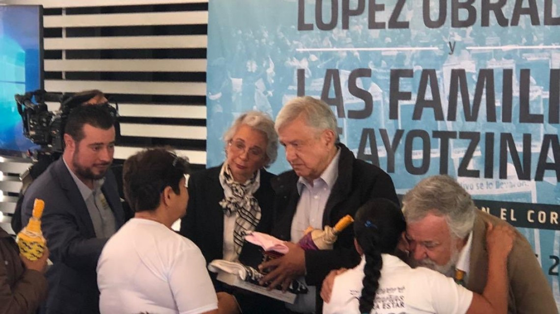 Nosotros vamos a cumplir, se va a hacer justicia en caso Ayotzinapa: AMLO