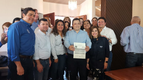 Se registra Juanita Sánchez y Garza Coos ante el IETAM 