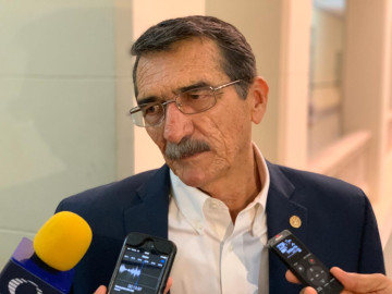 Recorte presupuestal no afectará a Becas de la UAT 