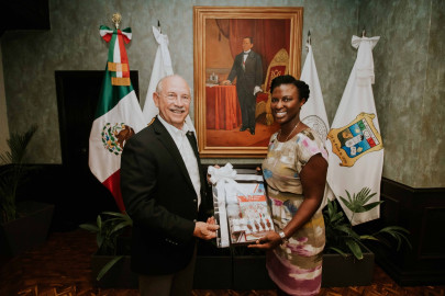 Matamoros da la bienvenida a Neda Brown, nueva cónsul de EUA