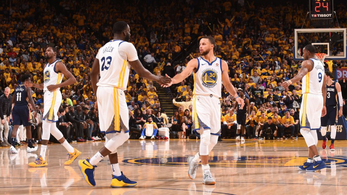 Warriors liquidan a los Pelicans y avanzan a la Final de la Conferencia Oeste
