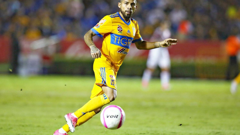 Tigres vence 3-0 al Toluca