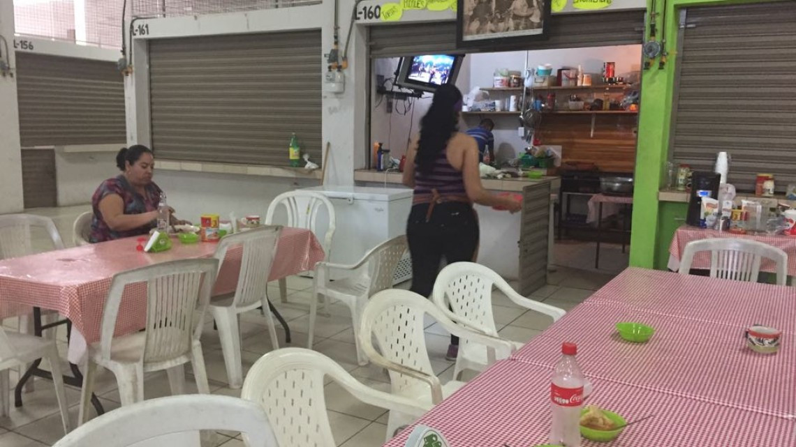 Detenido proceso de regularización de mercados municipales