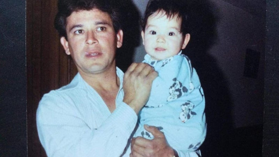 Fallece el padre de Carla Morrison de coronavirus