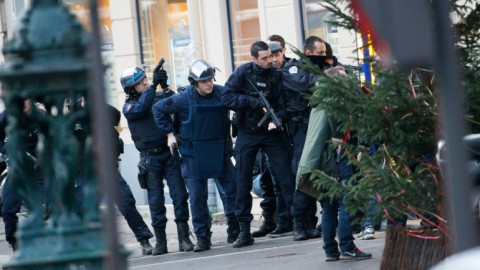 Detienen a 43 en operación contra terrorismo en Bulgaria