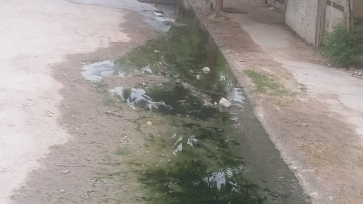 Basura causa aguas negras ¡urge mantener limpio!