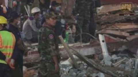 Descarrilamiento de tren deja cinco muertos en Bangladesh