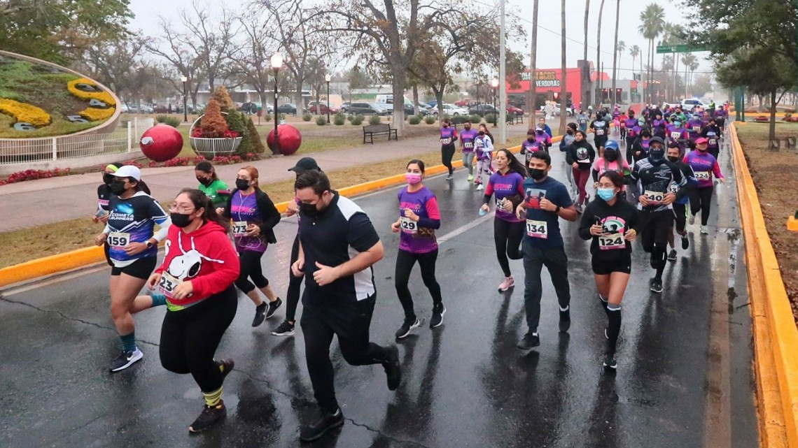 Más de 430 participan en la carrera del diezmo