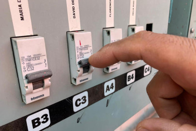 Alerta ERCOT por mensajes fraudulentos de robo de información tras falla en el suministro de energía 