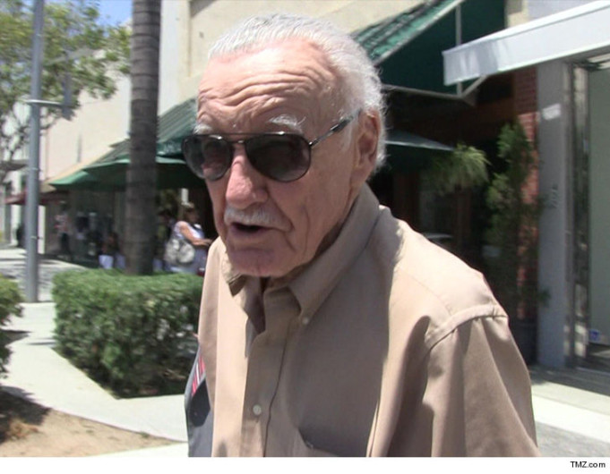 Stan Lee es hospitalizado