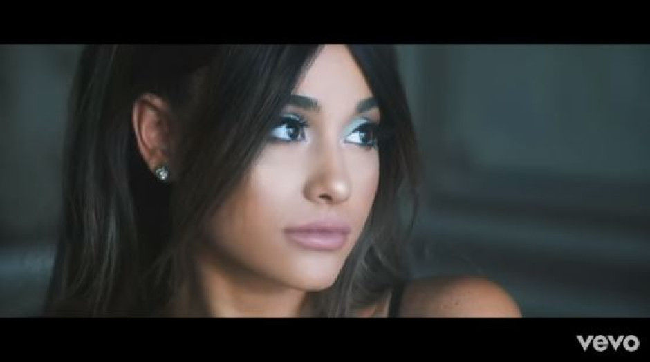 Ariana Grande estrena su nuevo sencillo 'Boyfriend'