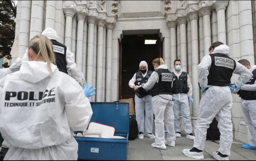 Francia eleva el nivel de vigilancia terrorista tras atentado de Niza